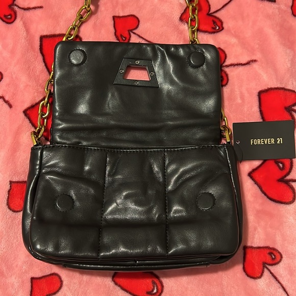 Forever21 black and gold chain purse! - Picture 5 of 6